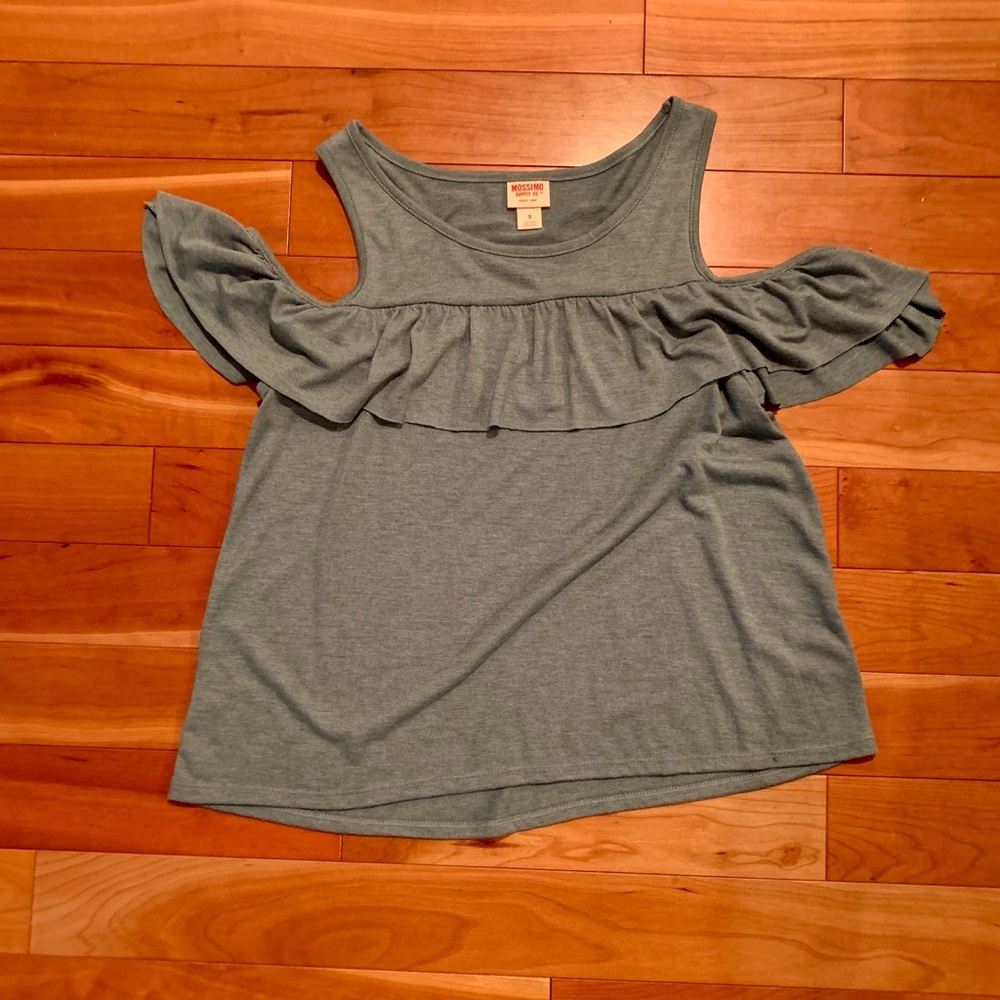 NWOT Cold shoulder tank, never worn